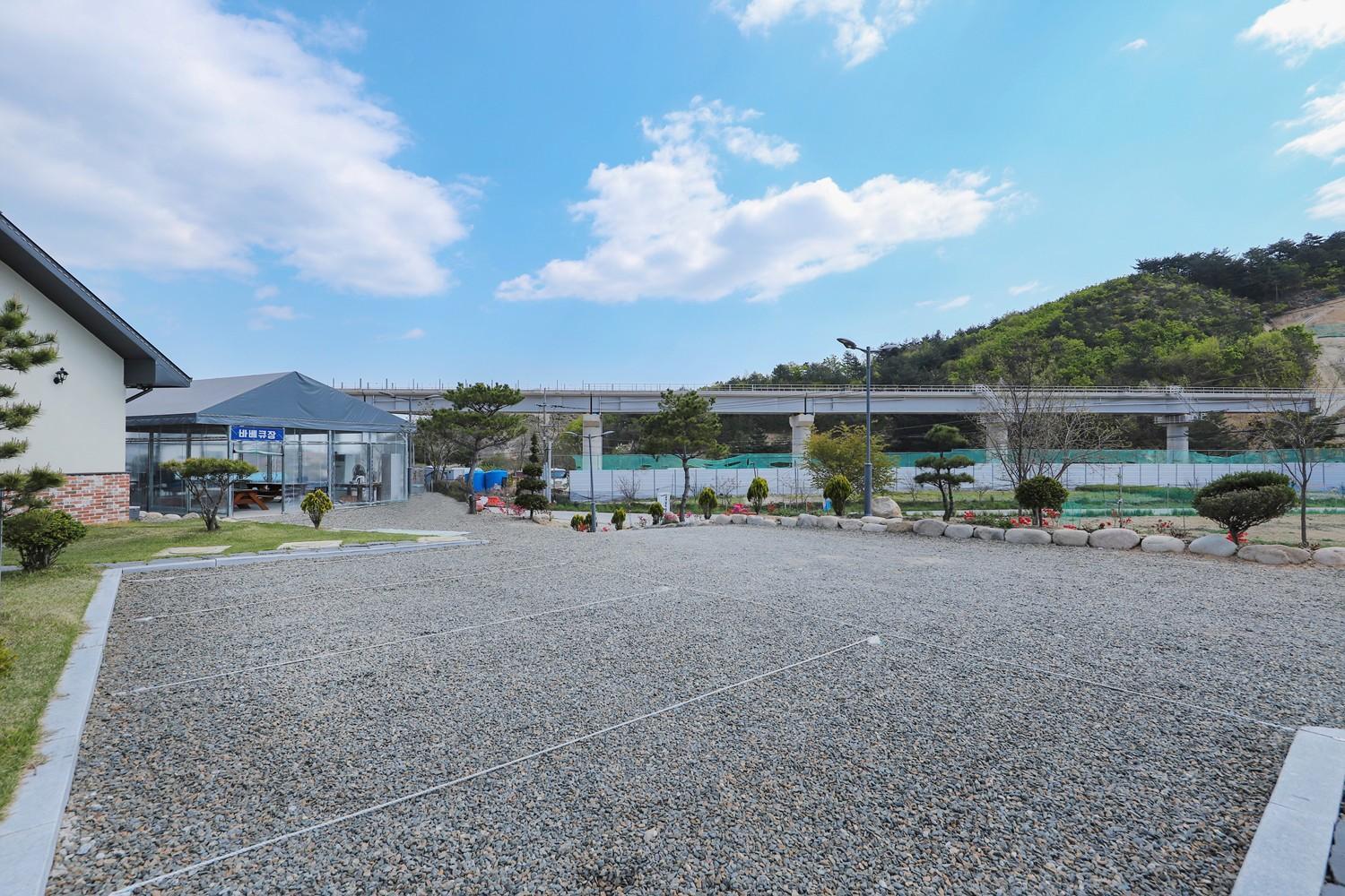 Samcheok Yonghwa Silkroad Pension ภายนอก รูปภาพ